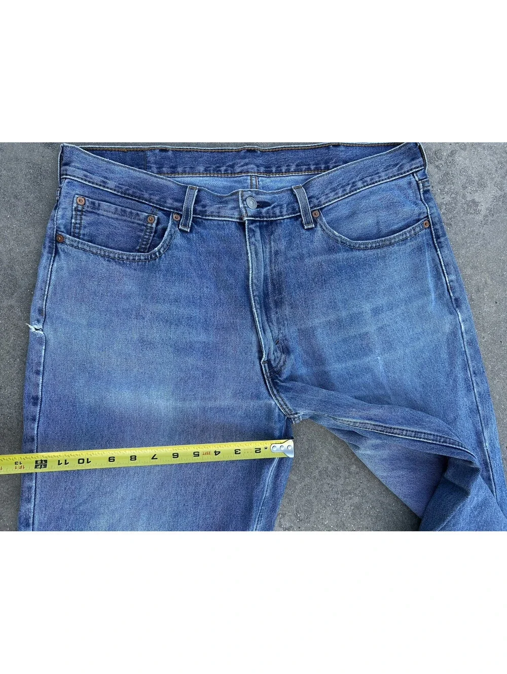 Levis 550 Denim Blue Jens Light Wash Thigh Fade Button Zip Distressed 38Wx36L